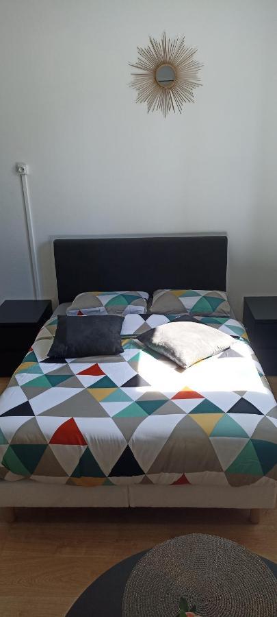 Studio City 5 De La Contrescarpe D'أميا المظهر الخارجي الصورة